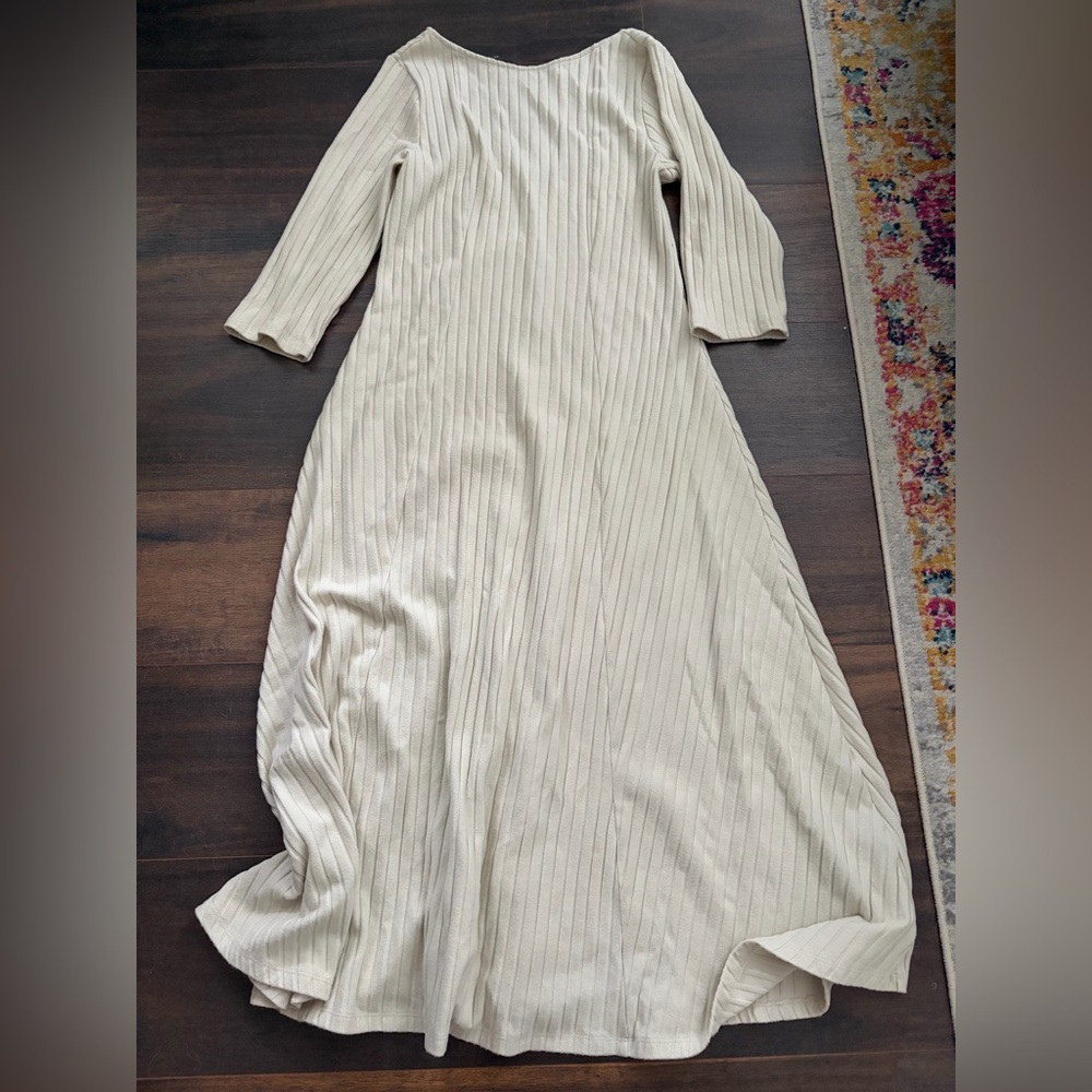 Old Navy Cream Long Sleeve Dress